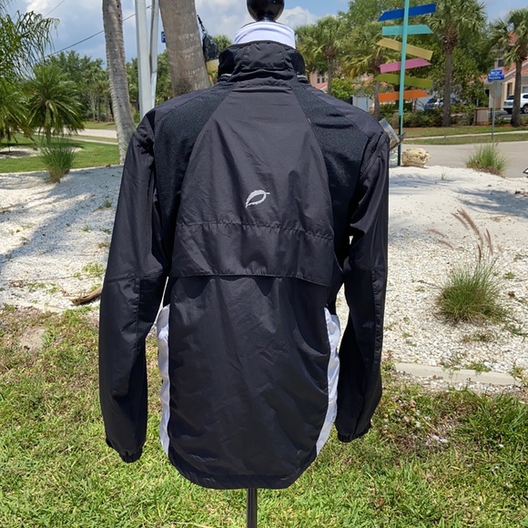 Halti Nordick Jacket. Active Dry. Size S - Picture 2 of 5